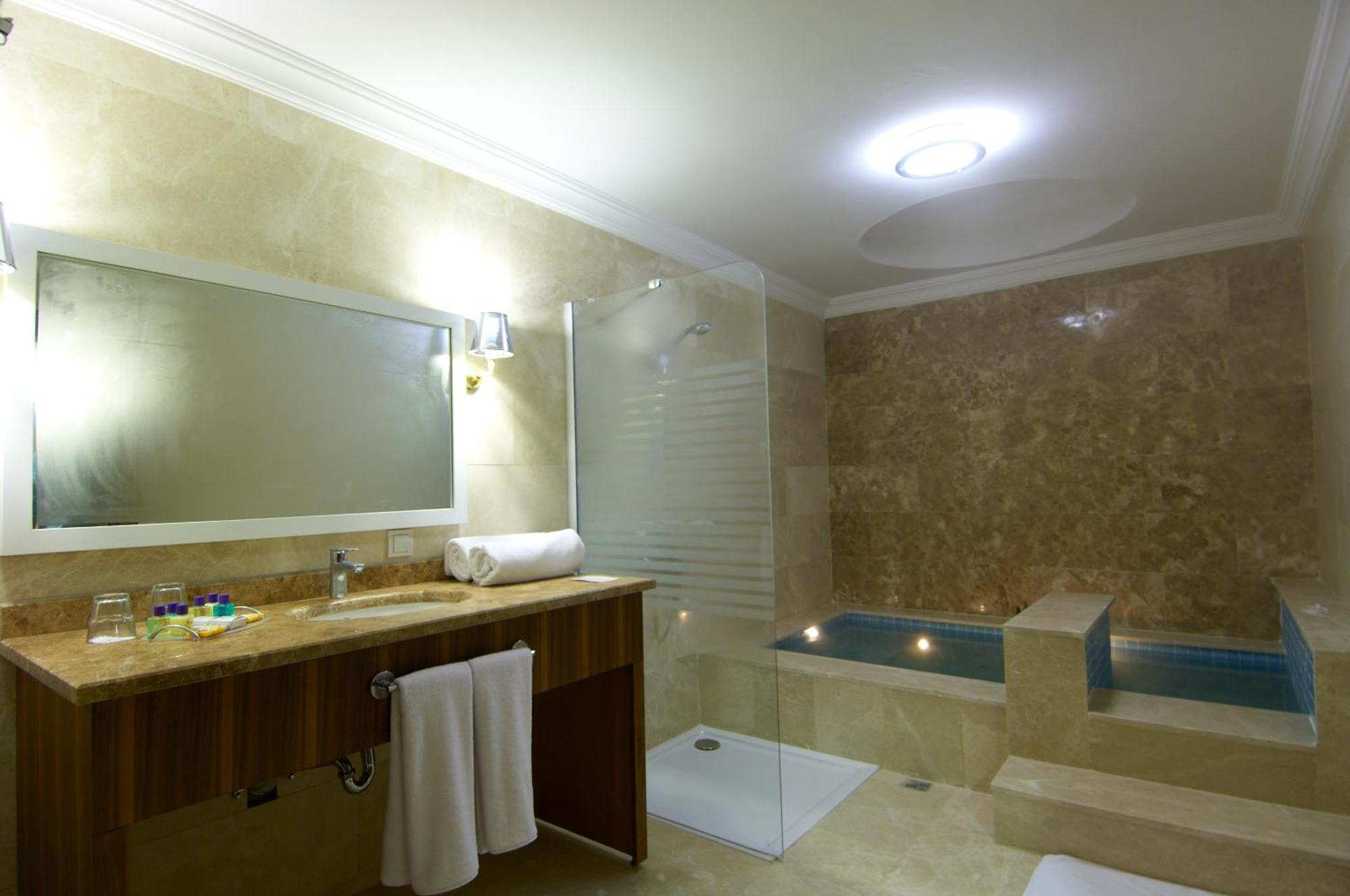 Safran Thermal Resort Sandikli Exterior photo